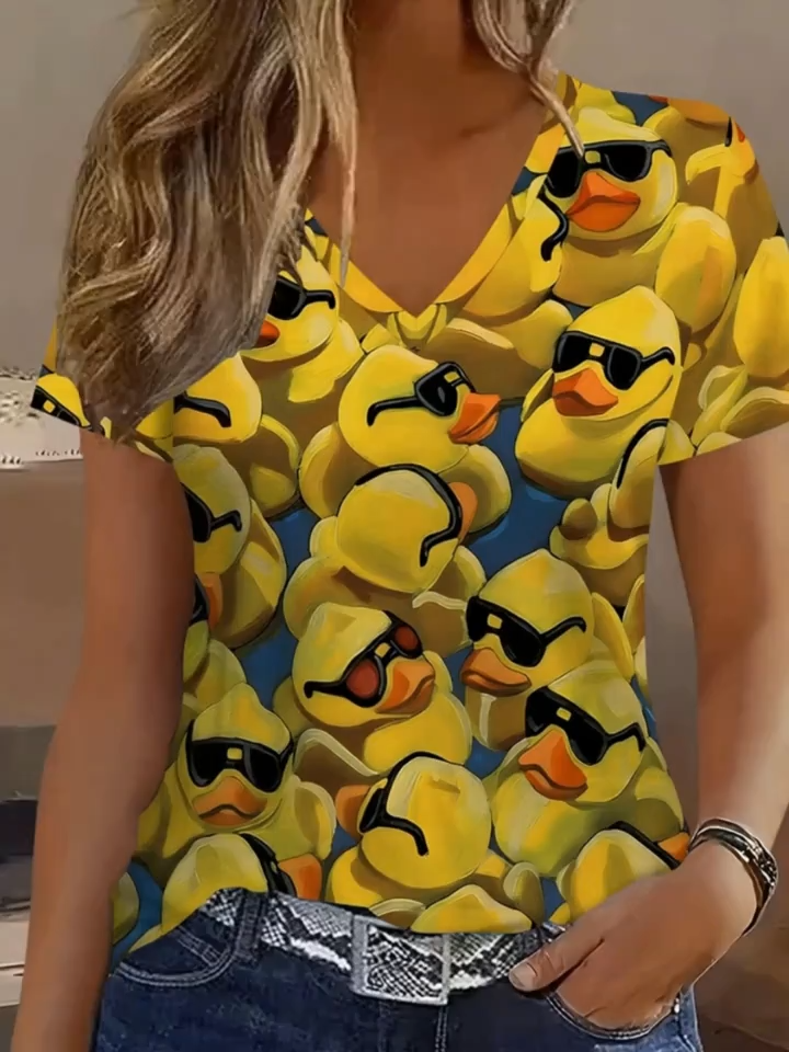 2D Print Elegant Fashion Casual Vacation Abstract Painting Cute Cartoon Animal Duck Animal Graphic All-Over Print Breathable V-Neck Short Sleeve T-Shirt Casual Fashion Women'S Short Sleeve Shirt Summer New Women'S Short Sleeve Outerwear Top